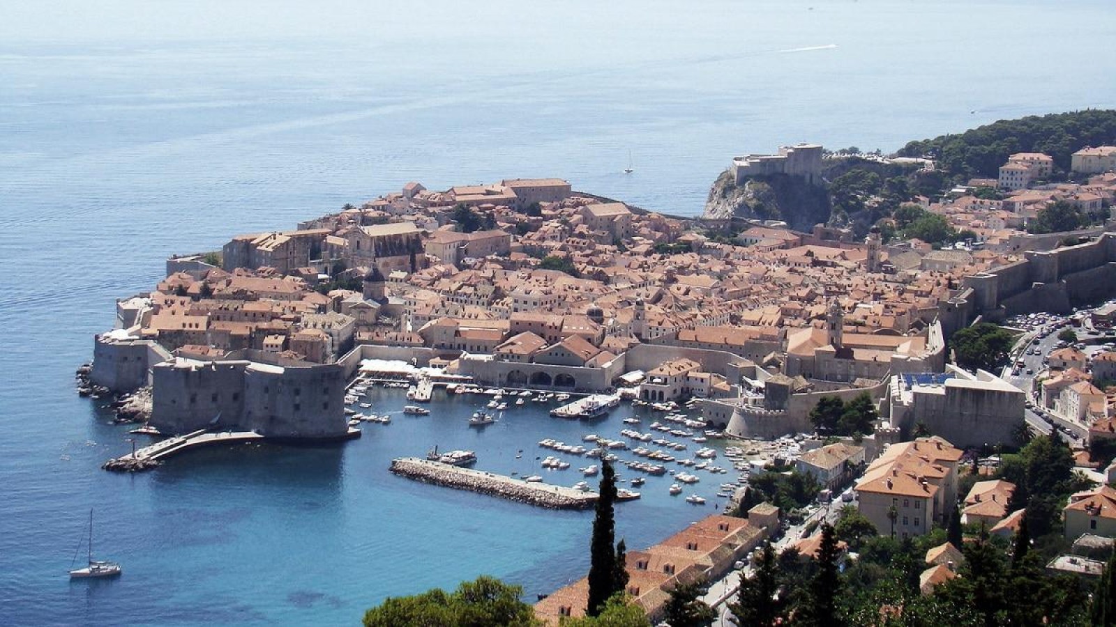 Costas de la región italiana de Las Marcas.